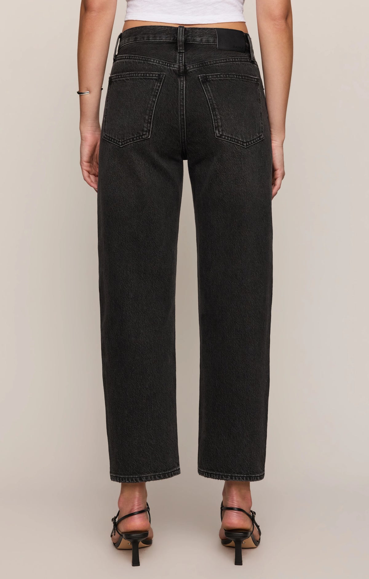 THE OFF DUTY MID-RISE BOWED ANKLE DENIM