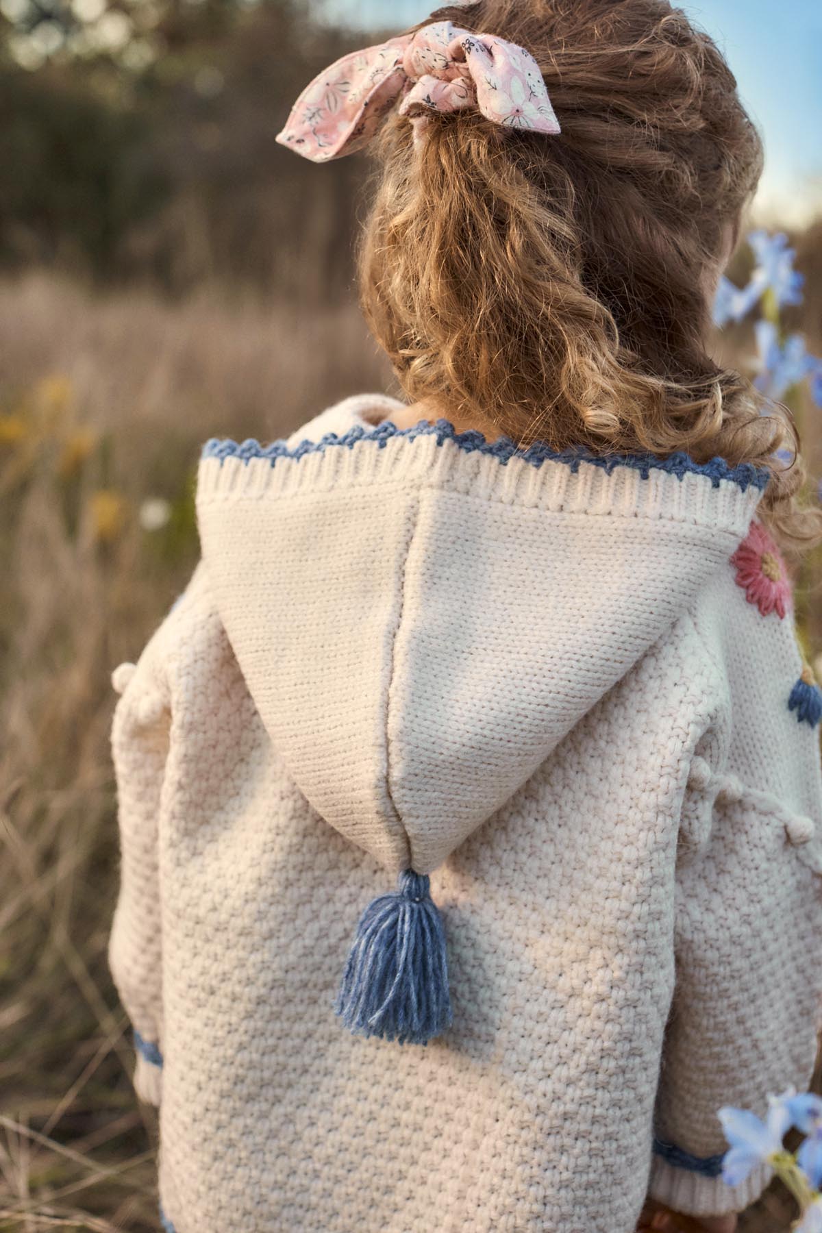 EZI CAPE in Cream
