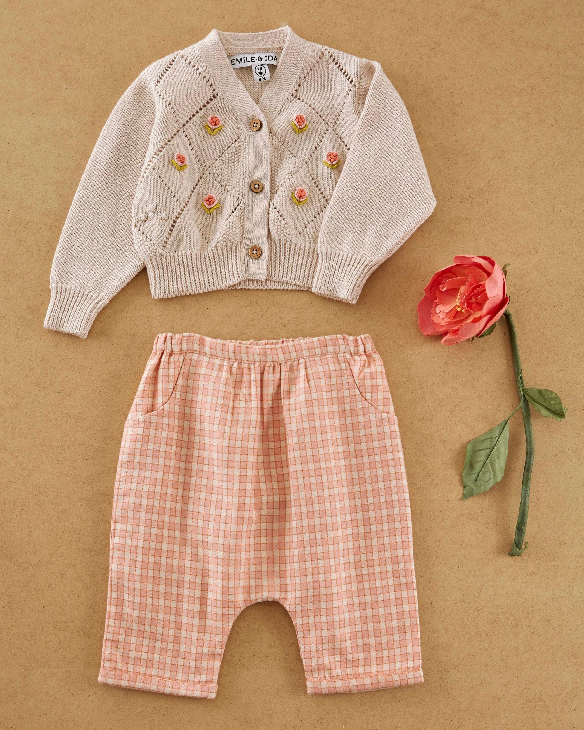 HAND-EMBROIDERED ECRU ORGANIC COTTON CARDIGAN