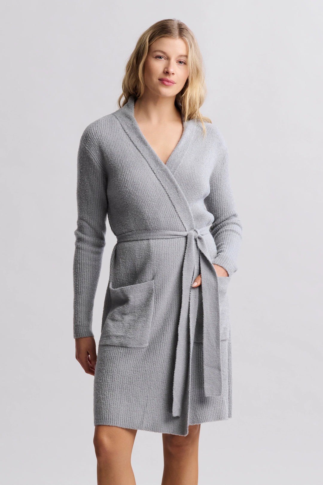 Barefoot Dreams CozyChic Ultra Lite® Contrast Scallop Ribbed Robe in Moonbeam