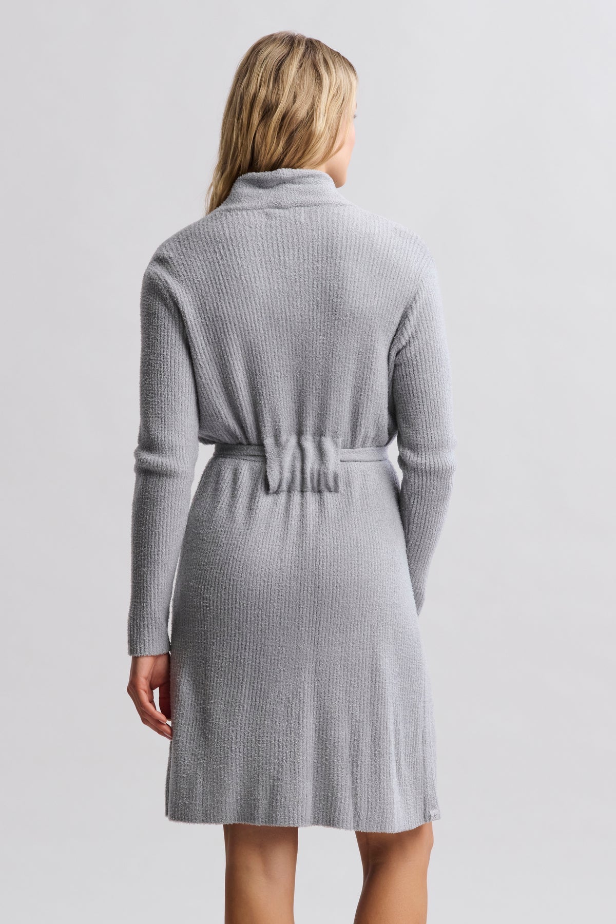 Barefoot Dreams CozyChic Ultra Lite® Contrast Scallop Ribbed Robe in Moonbeam