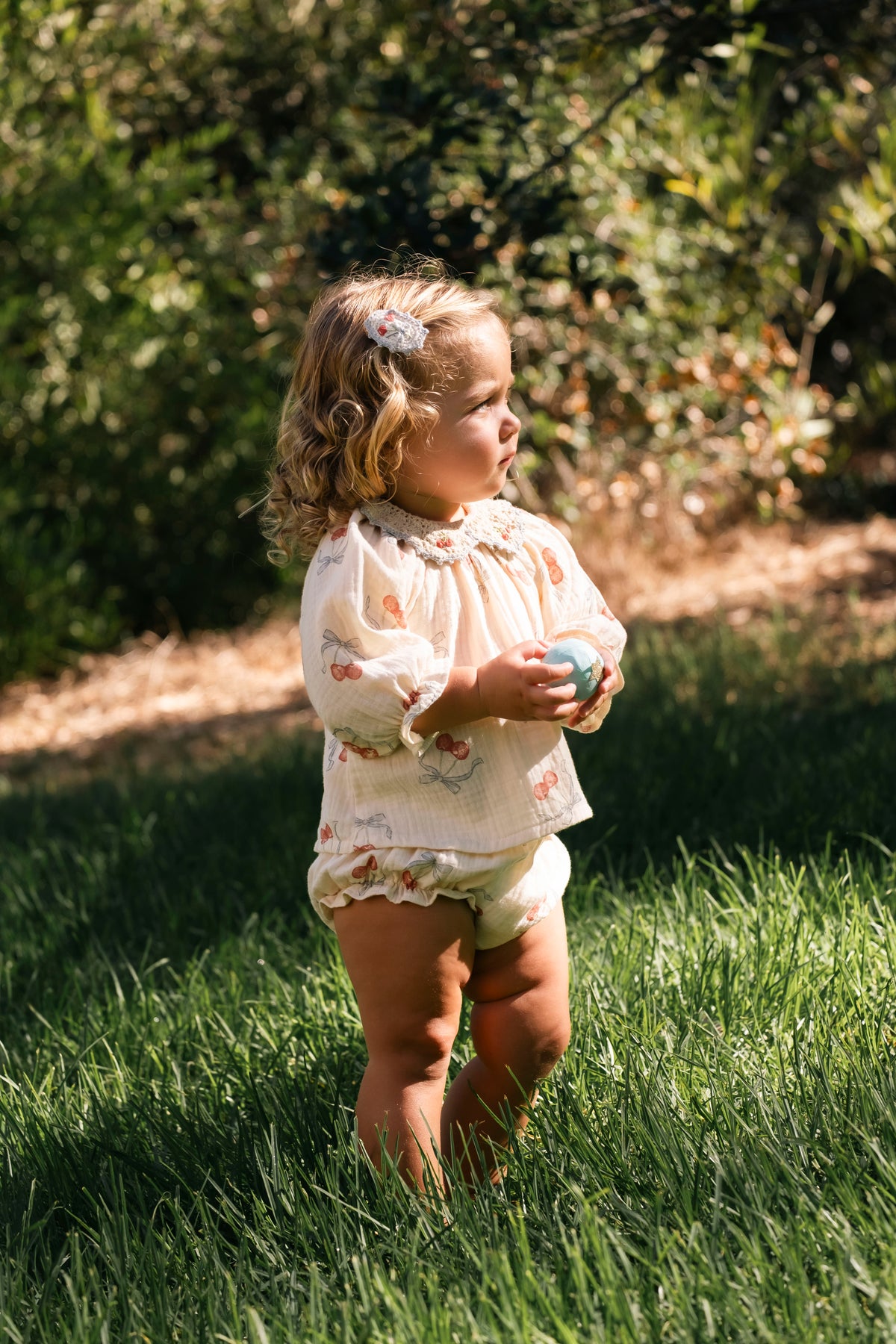Eloise Set in Winter Cheri