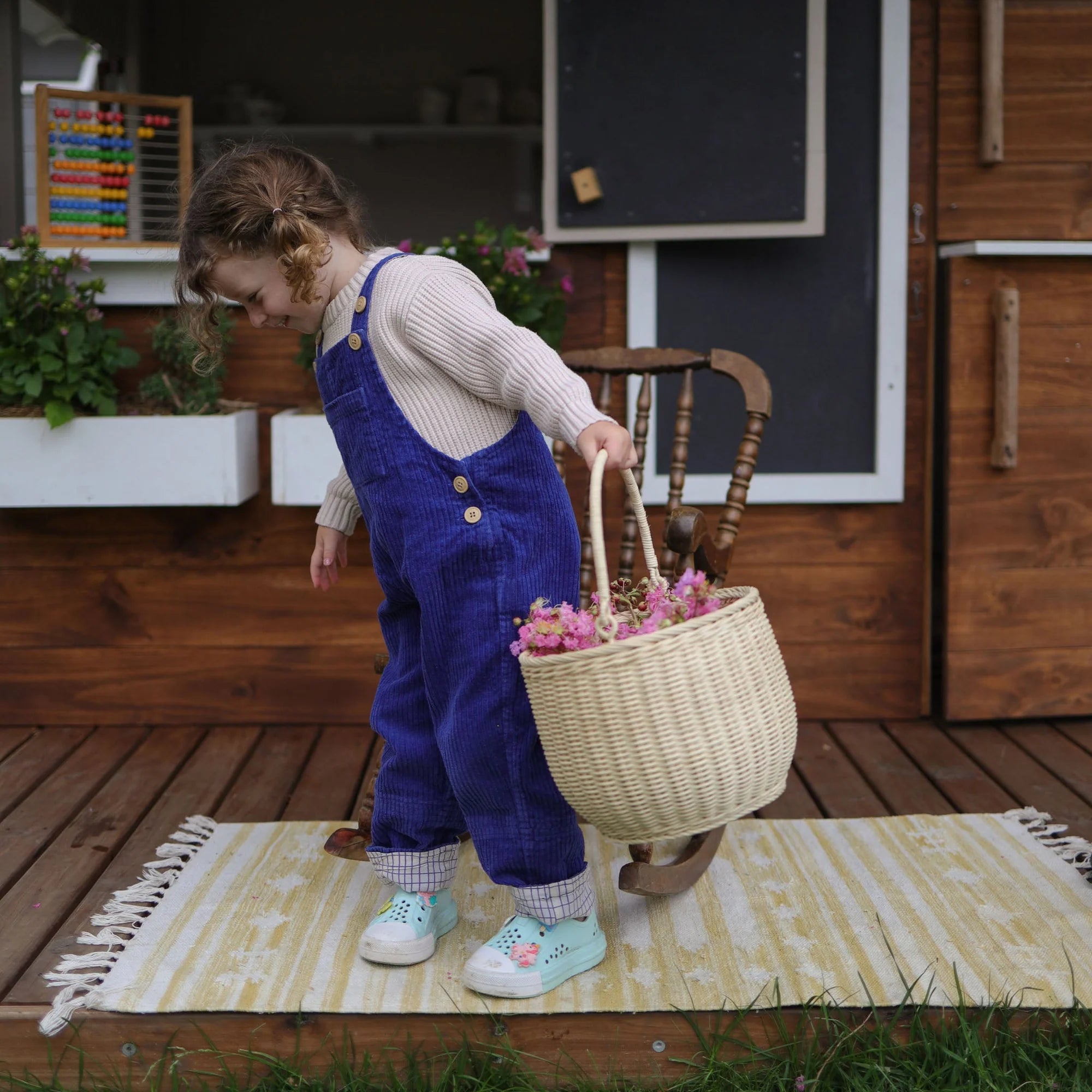 GATHERING BASKET