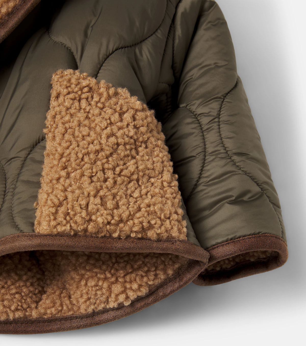 Calgary hooded quilted jacket