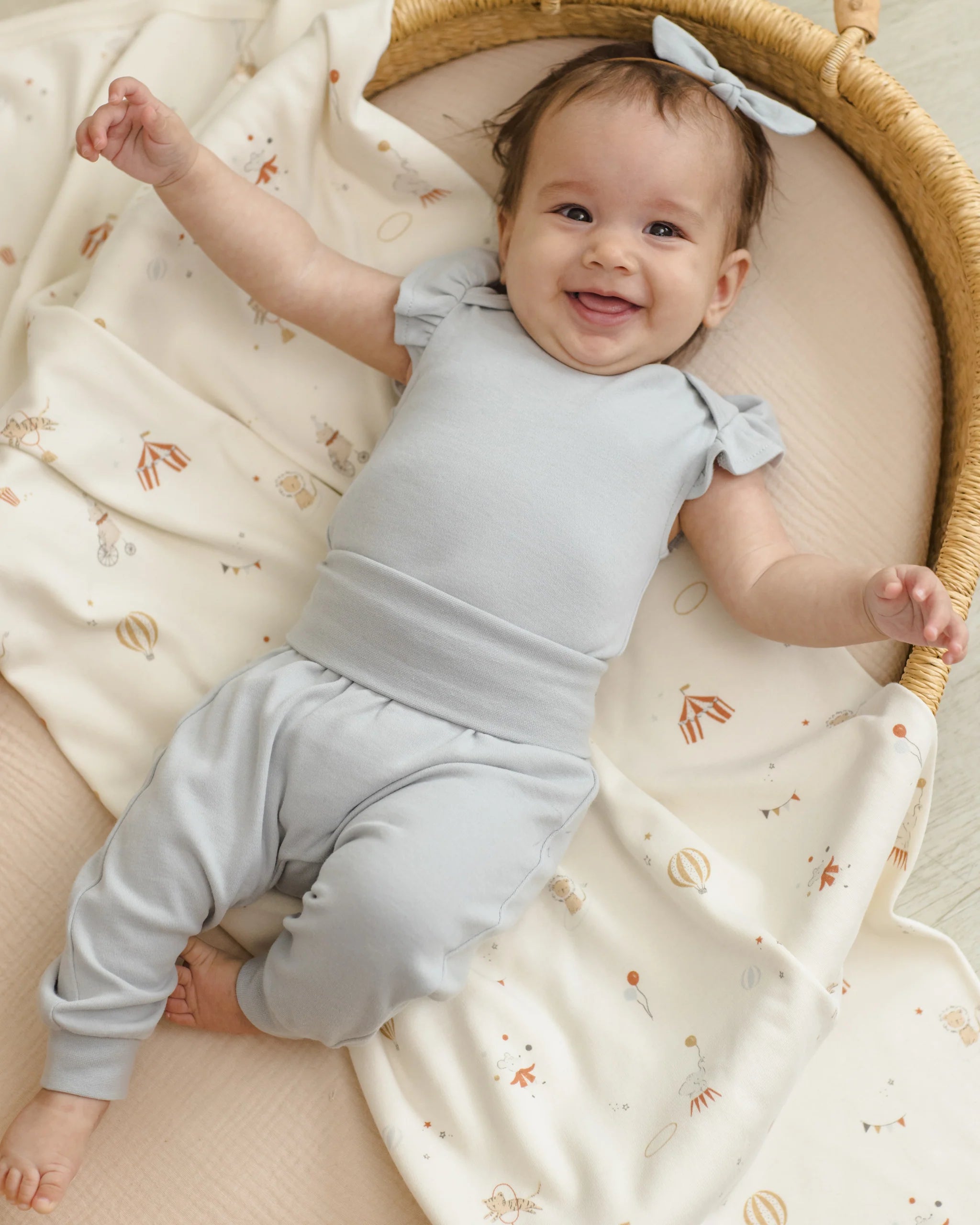 Swaddle