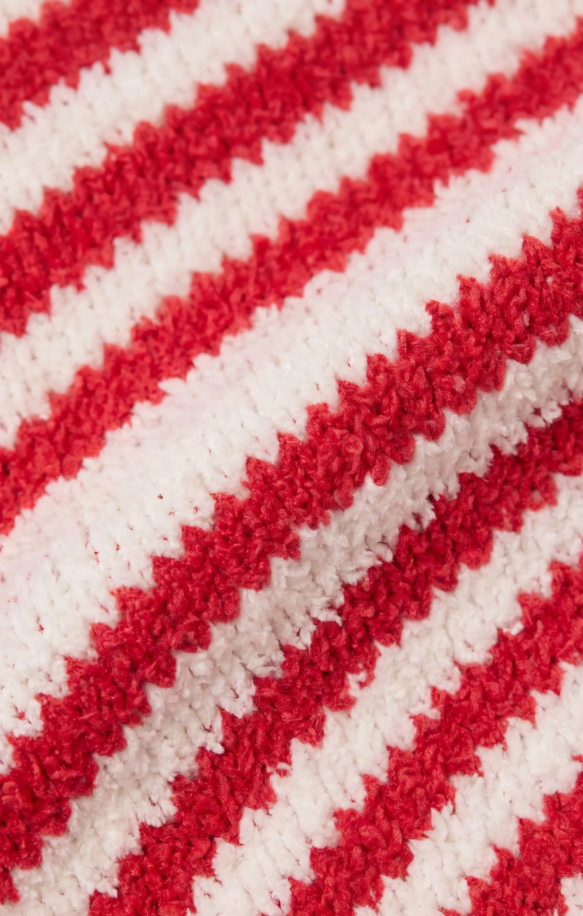 CANDY CANE FUZZY SOCK SET